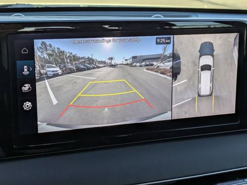 Used 2024 Hyundai Palisade Limited image 24