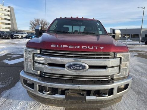 Used 2017 Ford F250 Lariat image 4