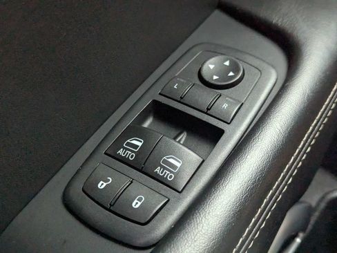 Used 2016 Dodge Challenger SRT w/ Technology Group RWD image 23