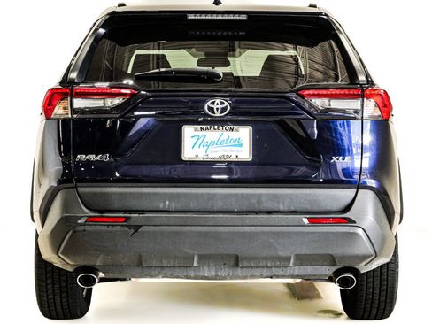 Used 2024 Toyota RAV4 XLE FWD image 7