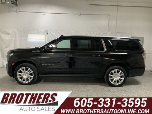 Used 2022 Chevrolet Suburban High Country w/ Max Trailering Package image 1