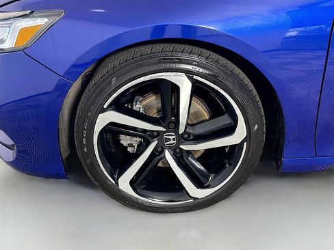 Used 2020 Honda Accord Sport image 38