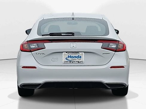 Used 2024 Honda Civic Sport image 7