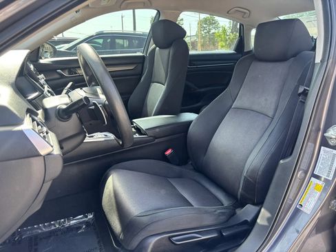 Used 2018 Honda Accord Hybrid image 15
