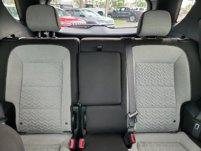 Used 2023 Chevrolet Equinox LS w/ LS Convenience Package FWD image 17