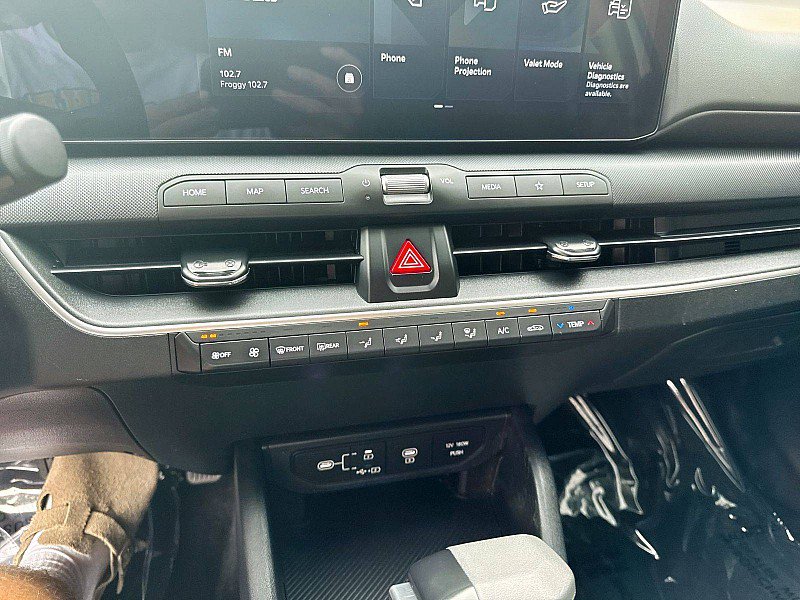 Used 2025 Kia K4 FWD image 15