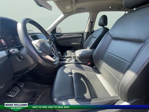Used 2022 Volkswagen Atlas SEL R-Line image 12