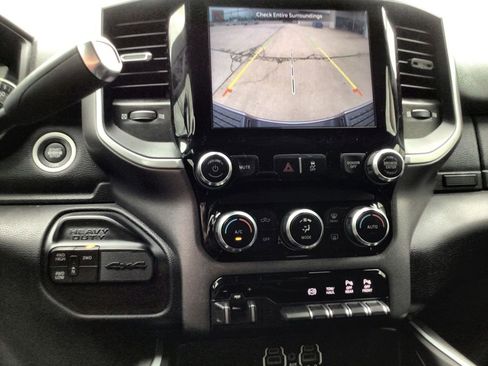 Used 2022 RAM 3500 Lone Star w/ Night Edition image 15