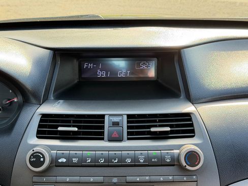Used 2011 Honda Accord SE image 51