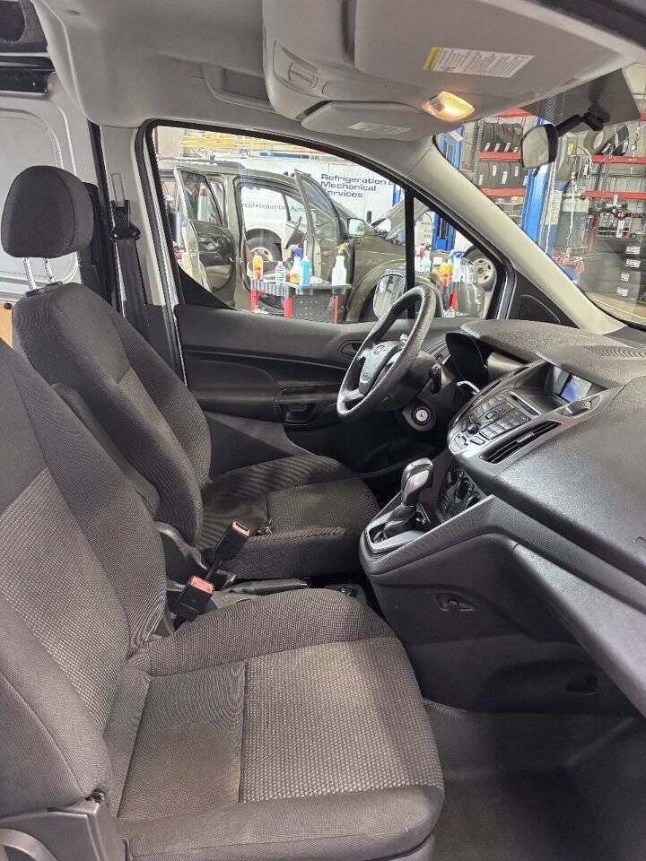 Used 2016 Ford Transit Connect XL FWD image 7