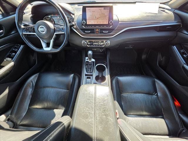 Used 2020 Nissan Altima 2.5 SL FWD image 13