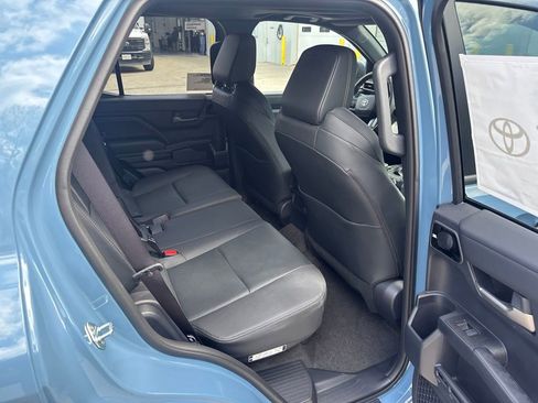 New 2026 Toyota 4Runner Limited AWD/4WD image 12
