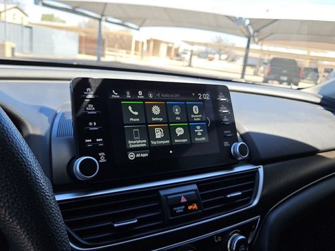 Used 2019 Honda Accord EX image 13