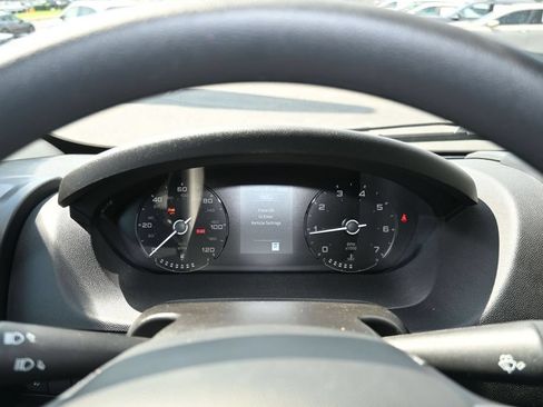 Used 2026 RAM ProMaster 2500 w/ Convenience Group FWD image 29