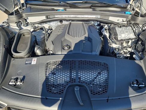 New 2026 Porsche Macan Turbo image 23