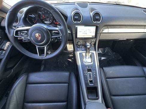Certified 2024 Porsche 718 Boxster image 13