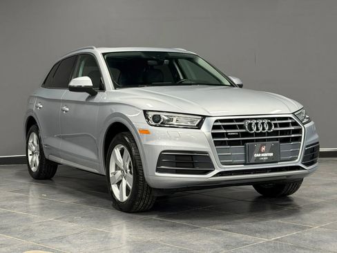 Used 2018 Audi Q5 2.0T Premium AWD/4WD image 4