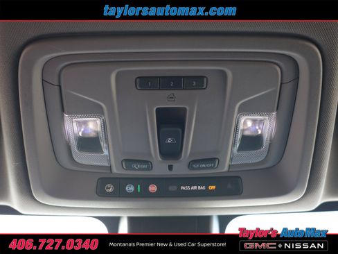 Used 2022 GMC Sierra 1500 SLT w/ SLT Convenience Package AWD/4WD image 32