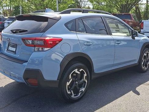 Used 2022 Subaru Crosstrek 2.5i Limited w/ Moonroof Package 2 AWD/4WD image 8