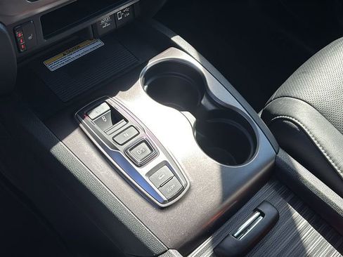 Used 2023 Honda Passport EX-L image 21