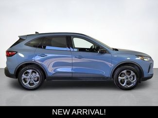 Used 2026 Ford Escape ST-Line AWD/4WD video 2