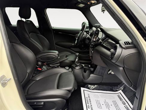Used 2016 MINI Cooper S w/ Wired Package image 16