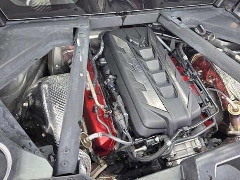 Used 2025 Chevrolet Corvette Stingray Preferred Cpe w/ Battery Protection Package RWD image 13