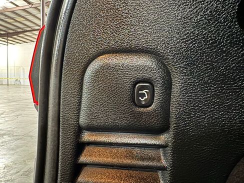 Used 2019 Jeep Grand Cherokee Trailhawk w/ Trailhawk Luxury Group image 13