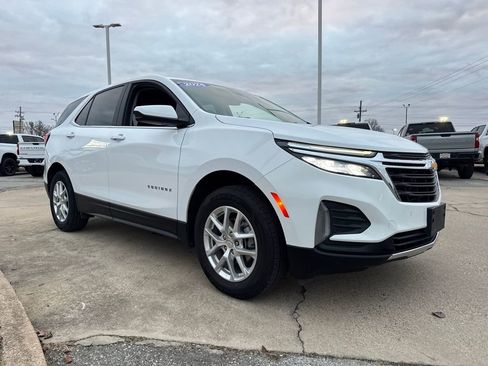 Used 2024 Chevrolet Equinox LT image 9