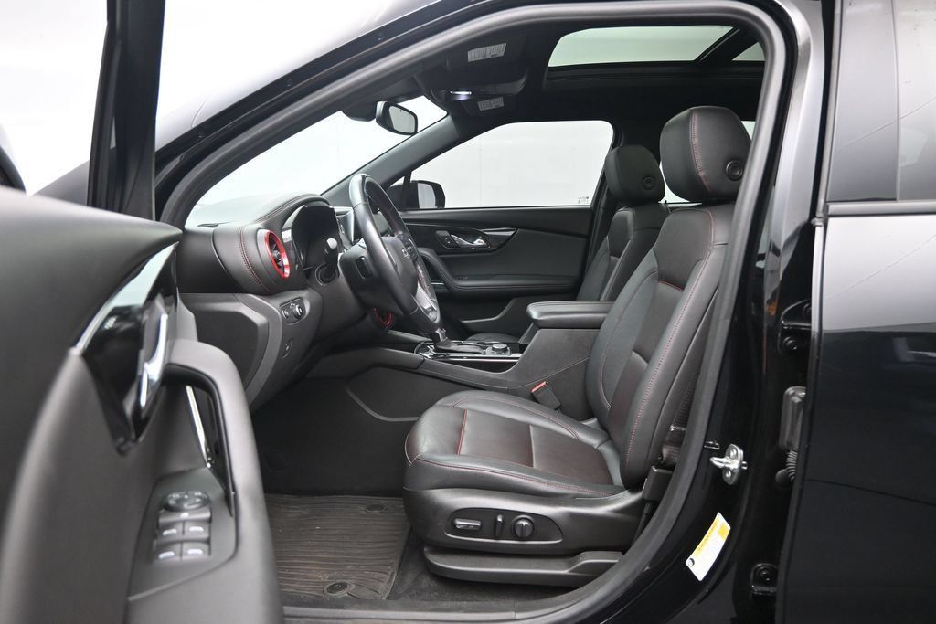 Used 2021 Chevrolet Blazer RS AWD/4WD image 25