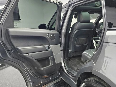 Used 2017 Land Rover Range Rover Sport SE AWD/4WD image 36