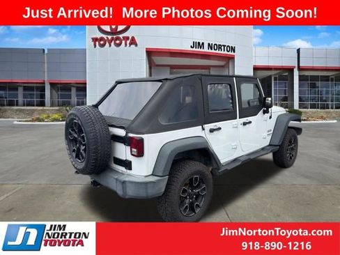 Used 2017 Jeep Wrangler Unlimited Sport w/ Trailer Tow Group AWD/4WD image 6