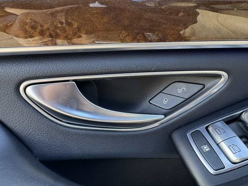 Used 2016 Mercedes-Benz S 63 AMG 4MATIC Sedan w/ Driver Assistance Package image 19