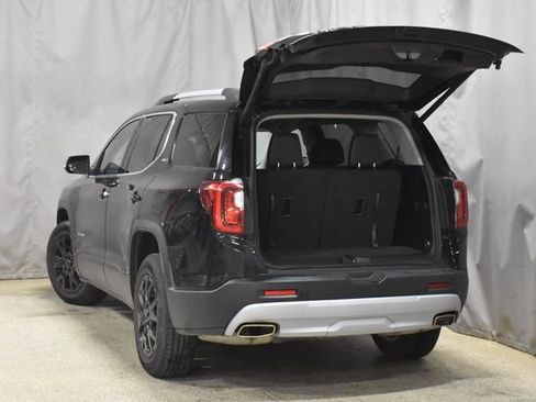 Used 2023 GMC Acadia SLT image 35