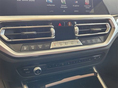 Used 2022 BMW M3 Competition image 22