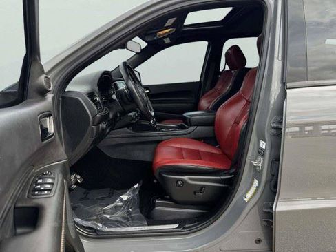 Used 2023 Dodge Durango SRT AWD/4WD image 18