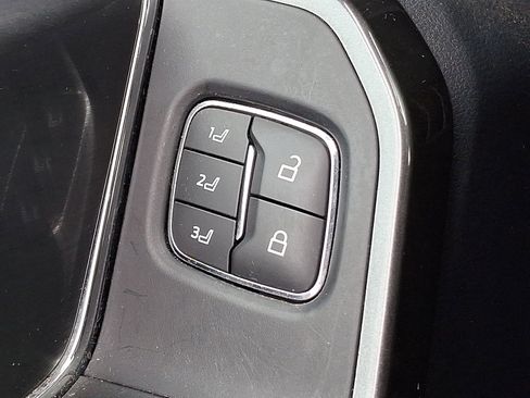 Certified 2021 Ford F150 Lariat image 25