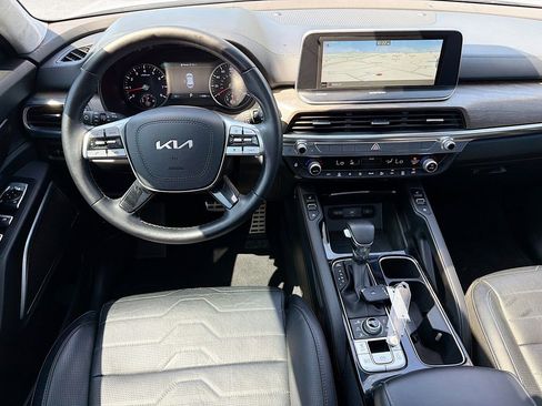 Used 2022 Kia Telluride SX w/ SX Prestige Package AWD/4WD image 24