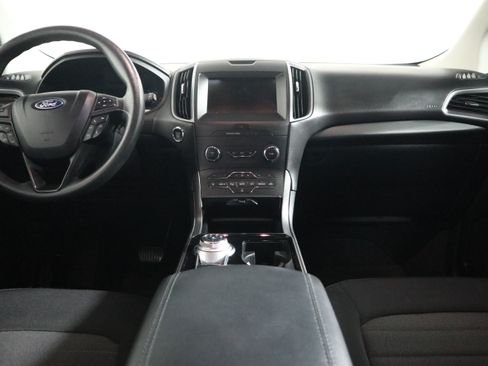 Used 2020 Ford Edge SE FWD image 14