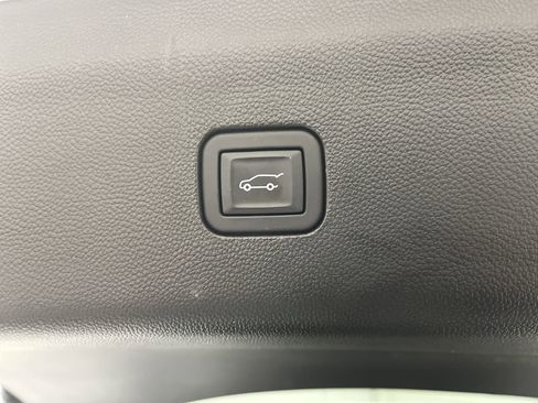 Certified 2024 Buick Enclave Essence w/ Experience Buick Package image 34