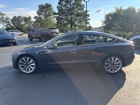 Used 2018 Tesla Model 3 Performance AWD/4WD image 4