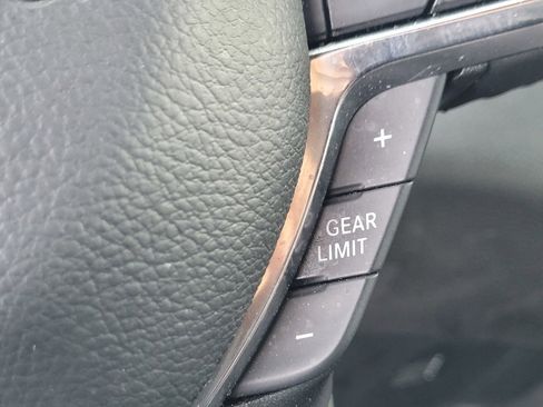 Used 2024 RAM 1500 Laramie image 28