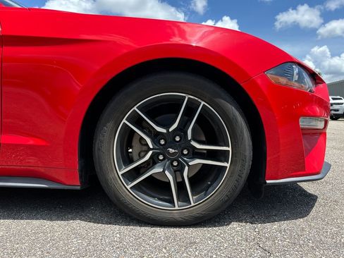 Used 2019 Ford Mustang Premium RWD image 7