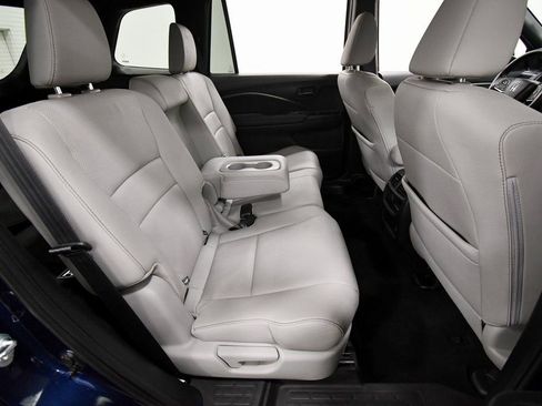 Certified 2022 Honda Passport EX-L image 18