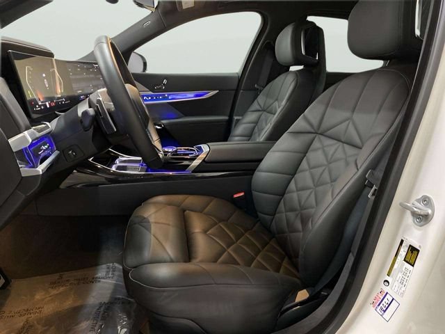 Used 2026 BMW 740i RWD image 61