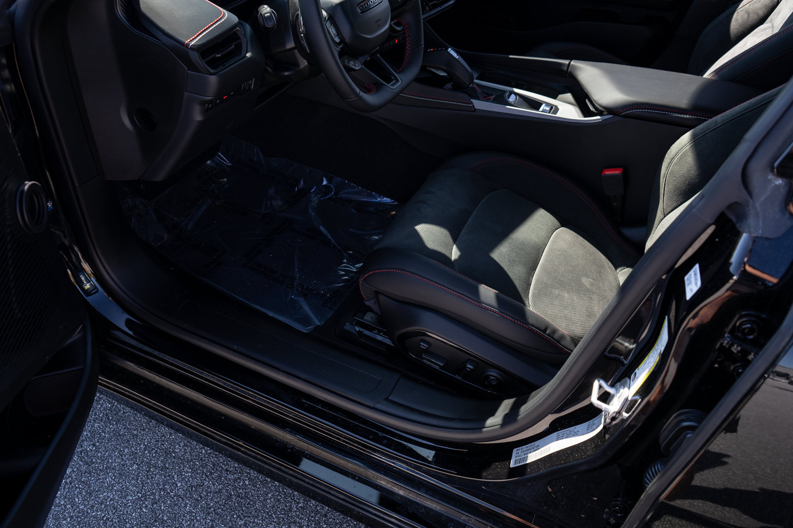New 2026 Dodge Charger R/T w/ Performance Handling Group AWD/4WD image 30