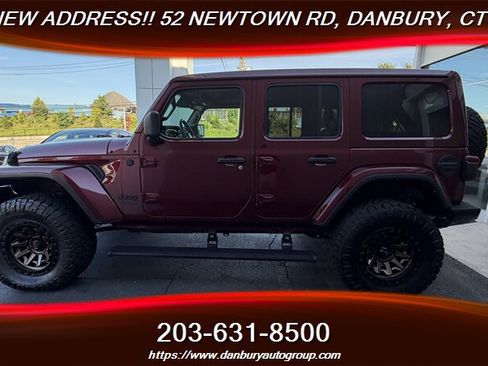 Used 2021 Jeep Wrangler Unlimited Sahara AWD/4WD image 2