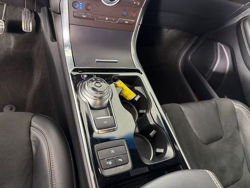 Used 2020 Ford Edge ST w/ Equipment Group 401A AWD/4WD image 19