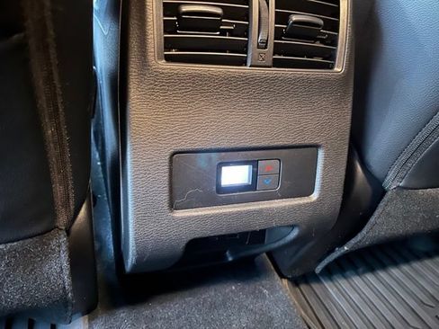 Used 2022 Mitsubishi Outlander SEL AWD/4WD image 39