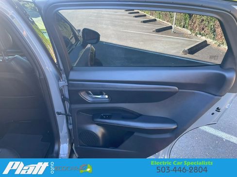 Used 2024 Nissan Ariya FWD image 41